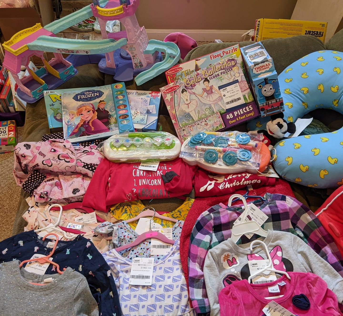 Consignors dropping off items at JBF sale
